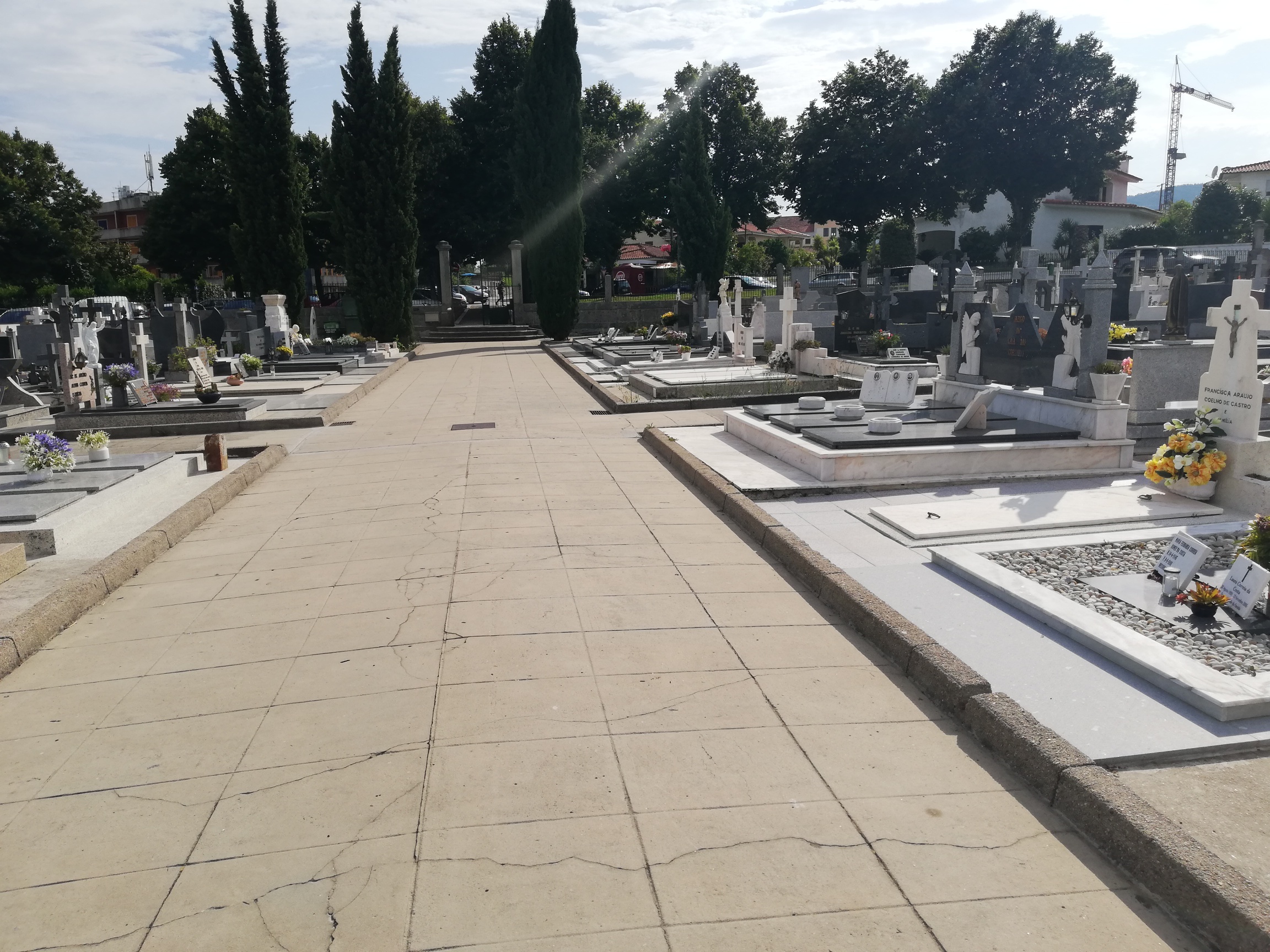 Leia mais sobre Encerramento do Cemitério da Freguesia de Joane